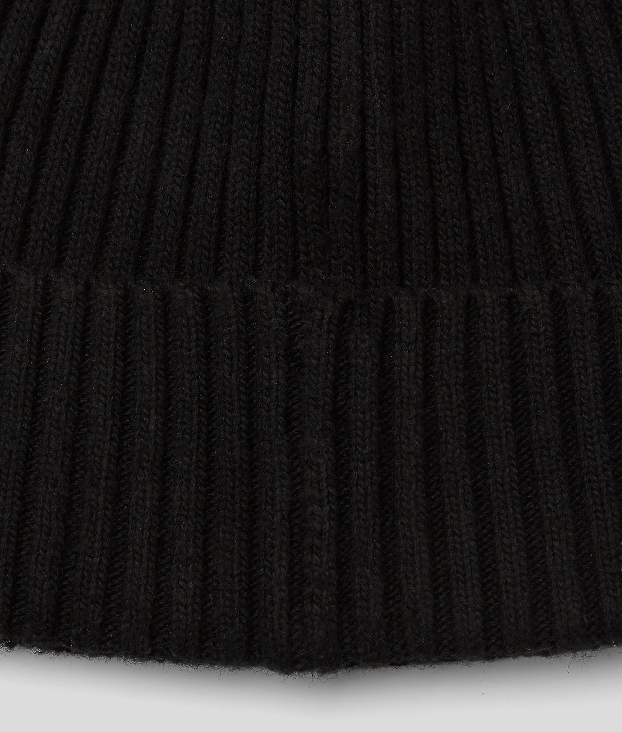 LOGO RIBBED BEANIE - Image 4