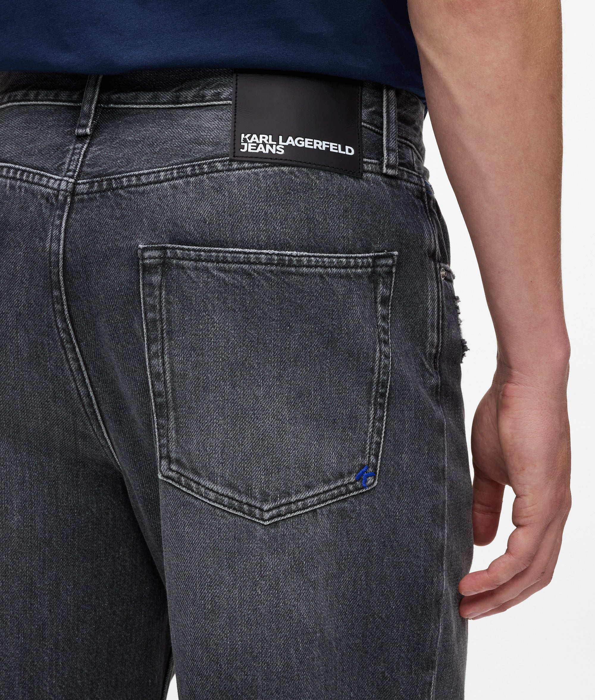 Relaxed jeans - Image 2