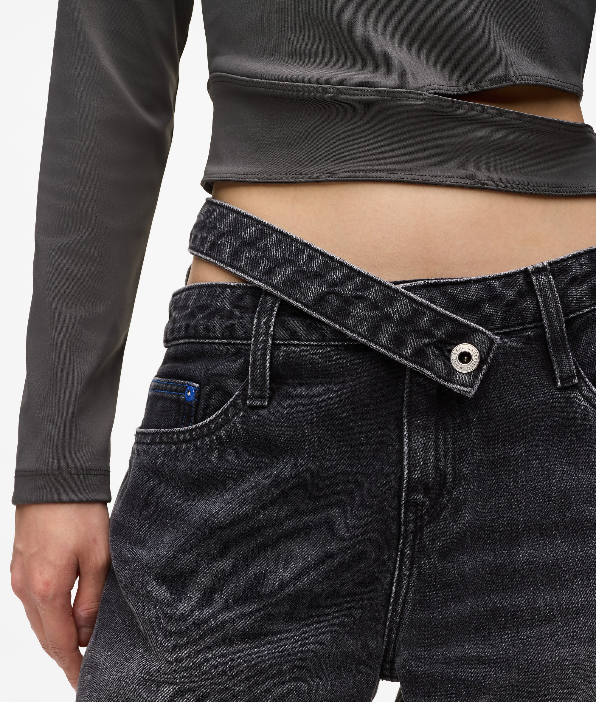 Cutout waist relaxed jeans - Image 2