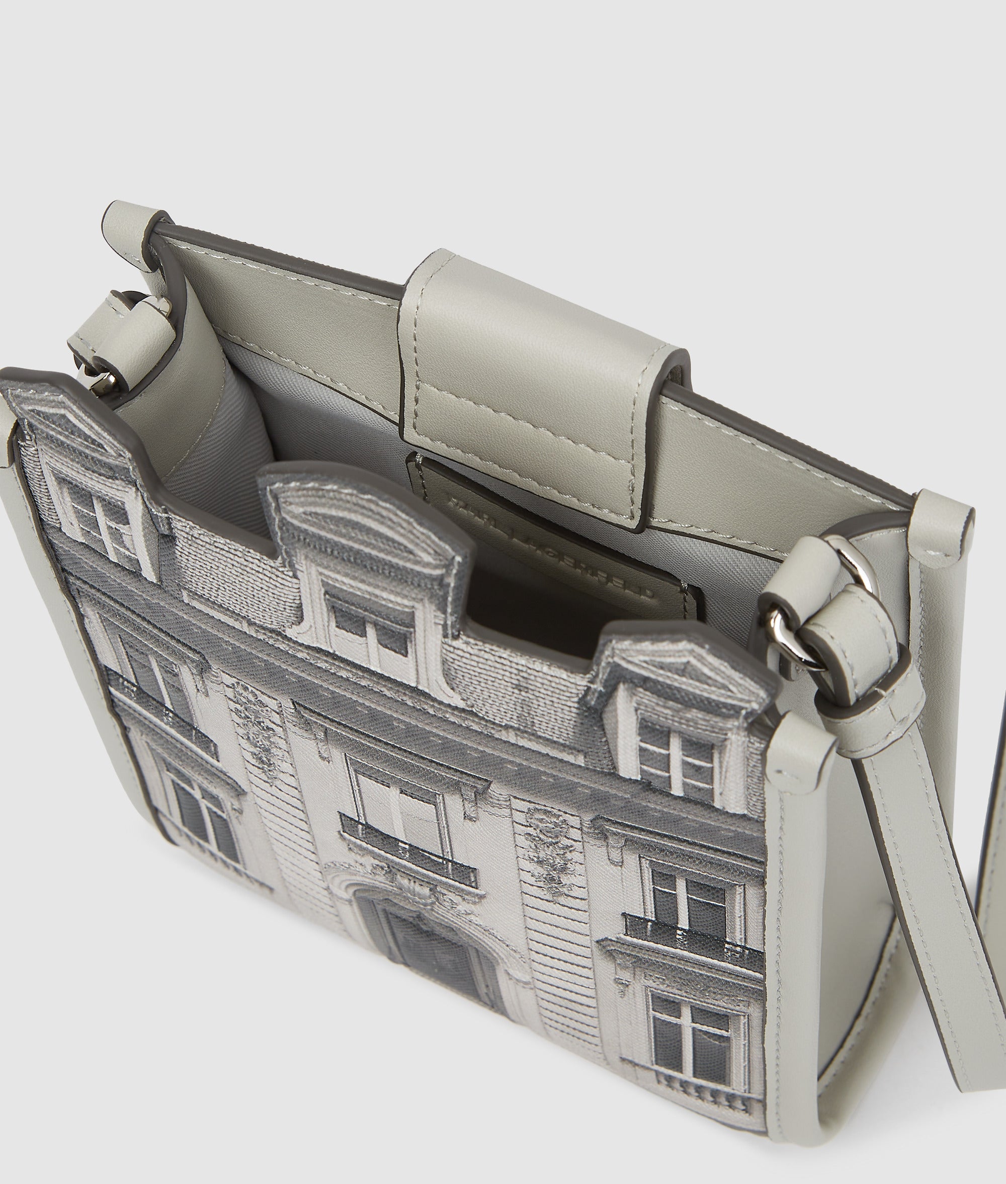 Exclusive Maison de Karl phone pouch - Image 5
