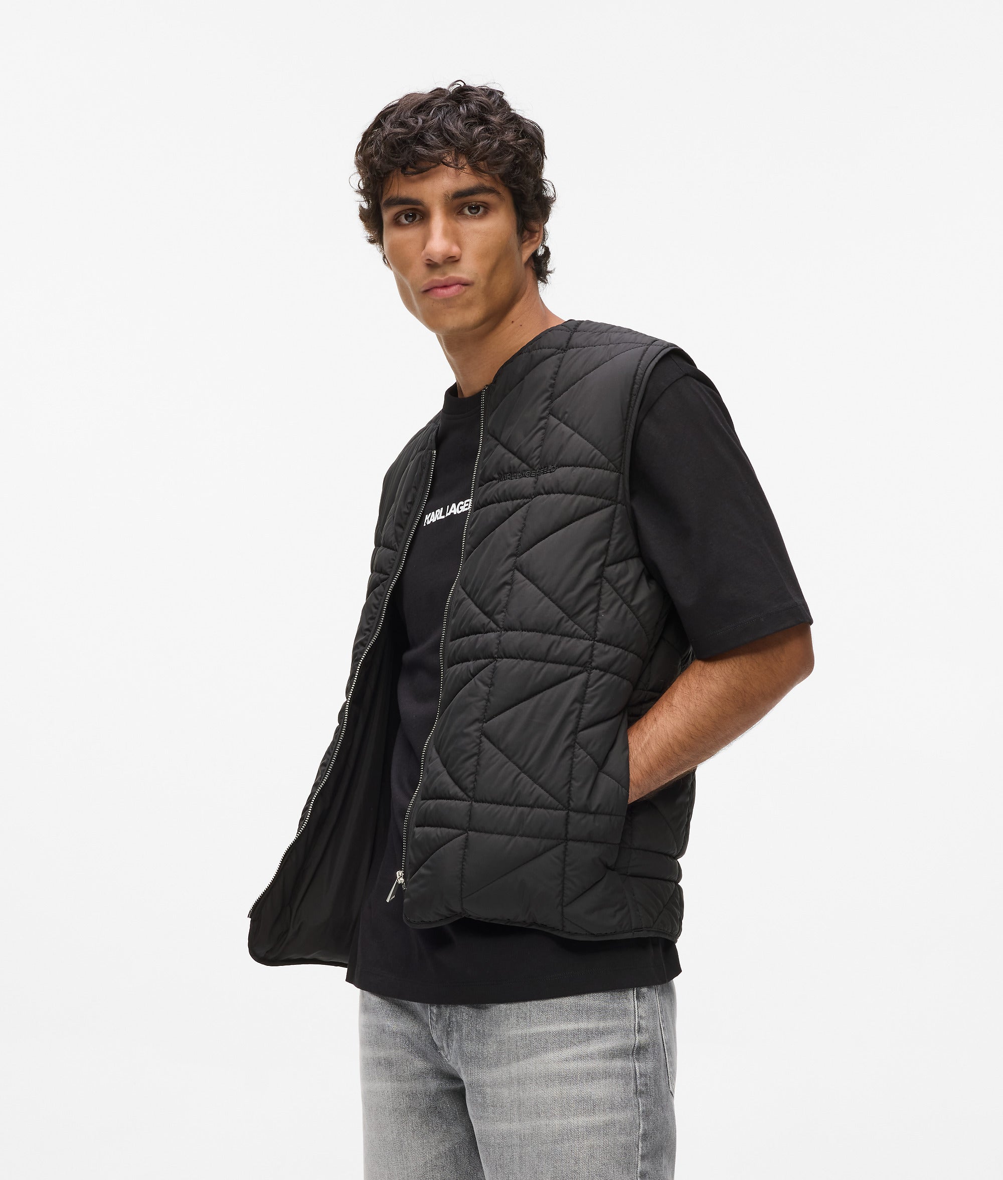 Lightweight packable gilet