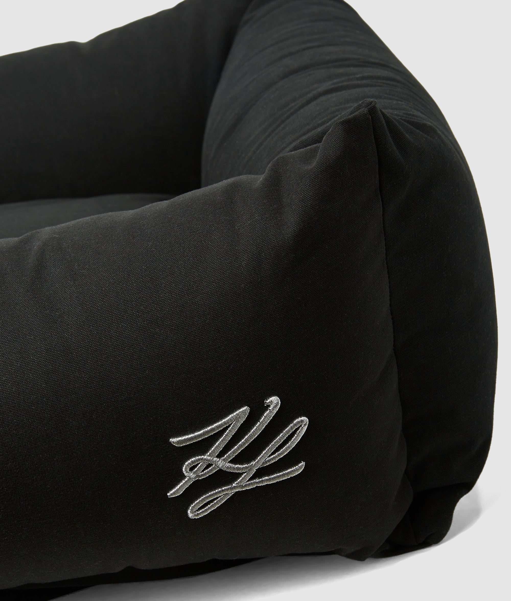 Exclusive K/Autograph pet bed - Image 2