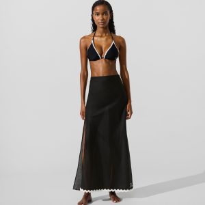 Signature scallop beach skirt