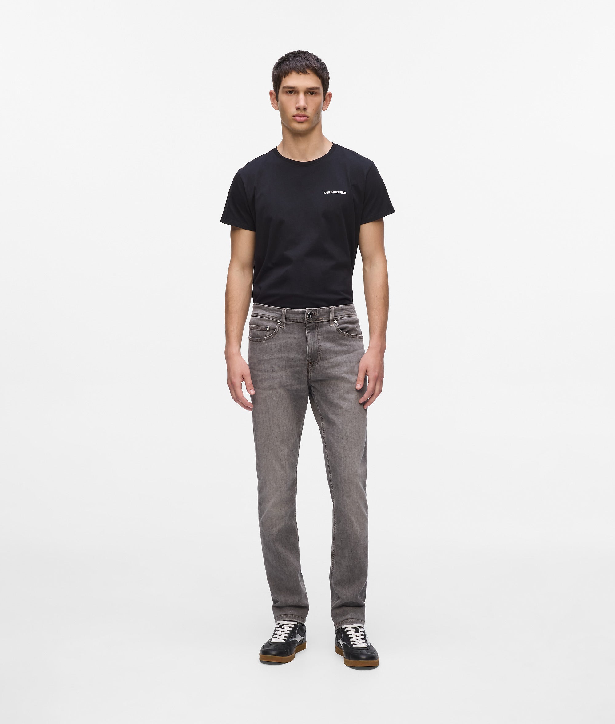 CLASSIC JEANS - Image 4