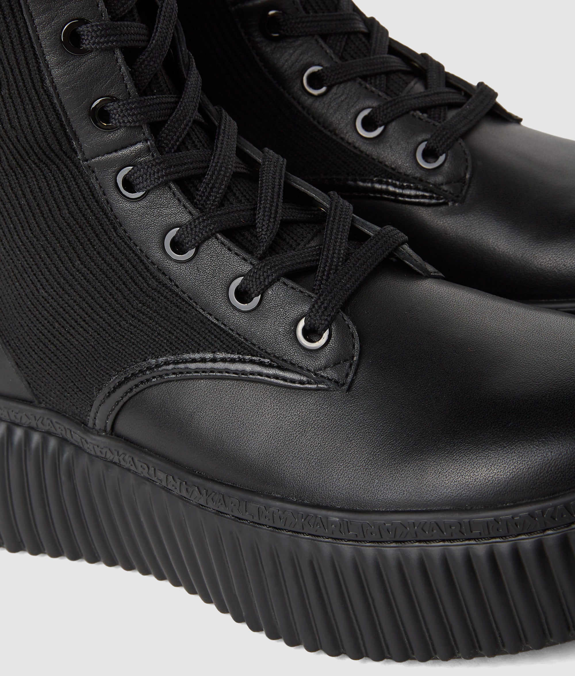 Kreeper tall knitted boots - Image 7