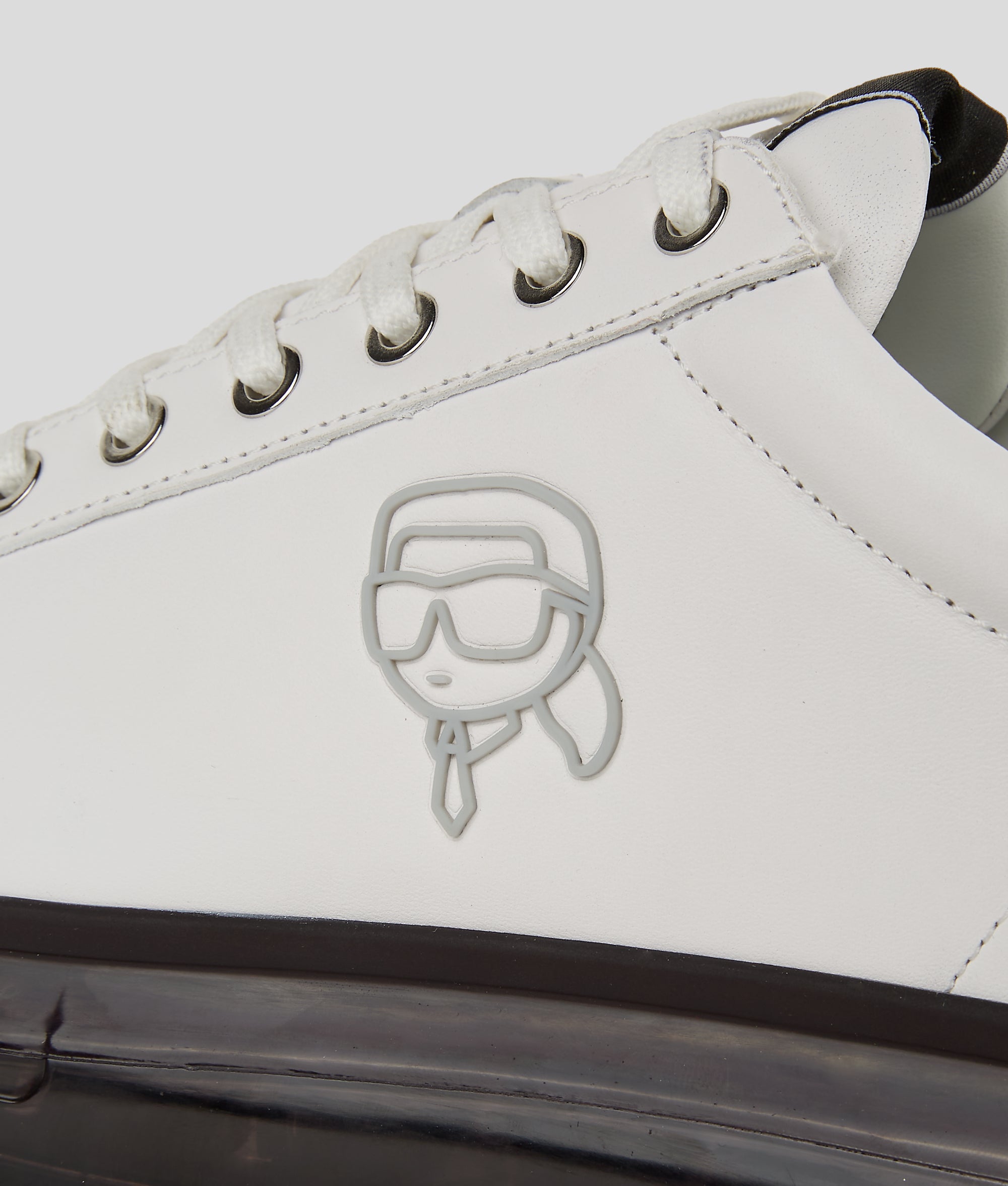 IKON NFT KAPRI KUSHION SNEAKERS - Image 4